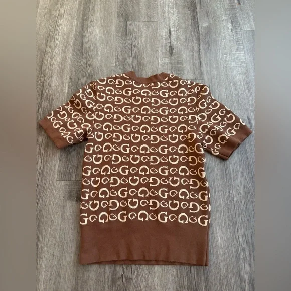 Women’s Knitted Guess Logo Top L - Picture 4 of 6